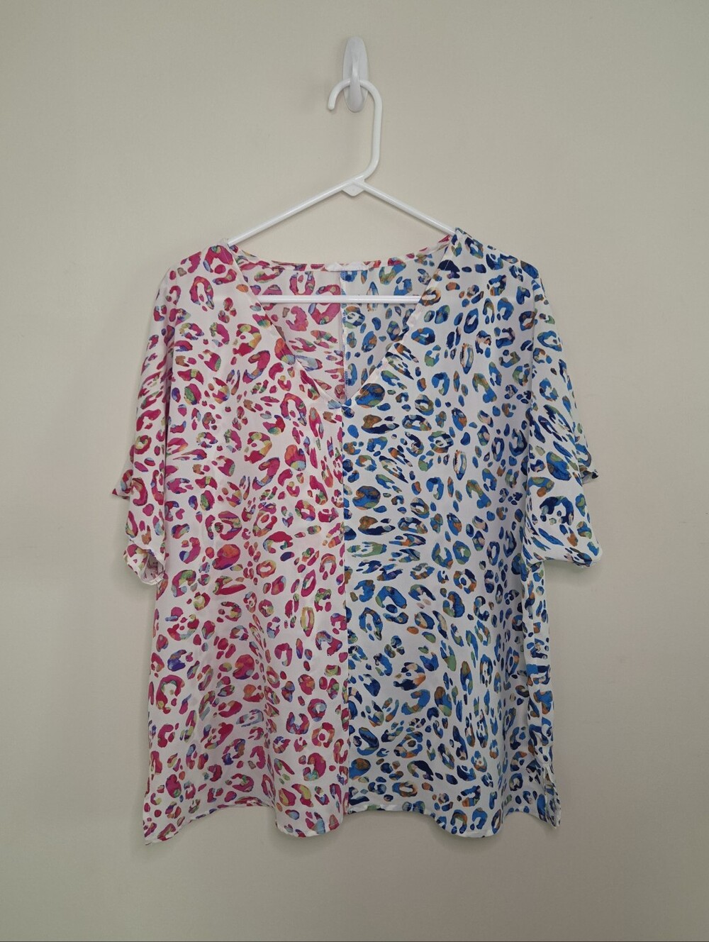 Women's First Love Colorful Leopard Print Top Sz Small/ Medium